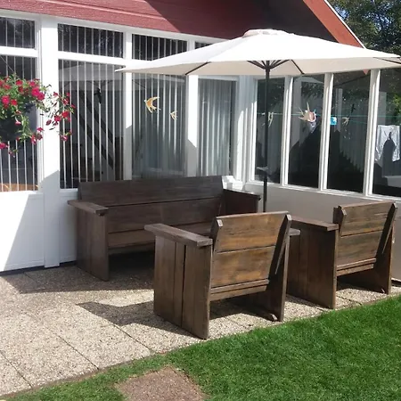 Nova Zembla 別荘 ユリアーナドルプ